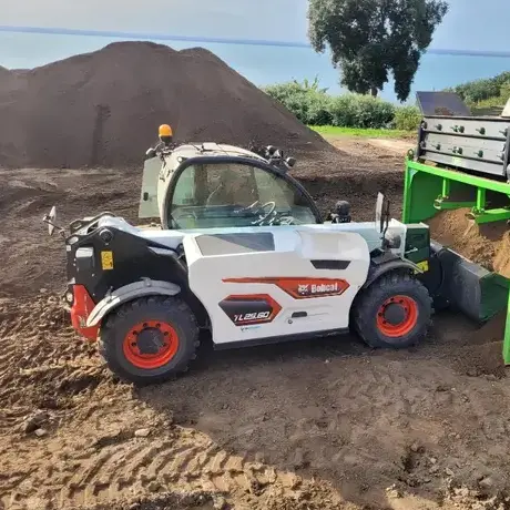 location nacelle à chenille Bretagne-1