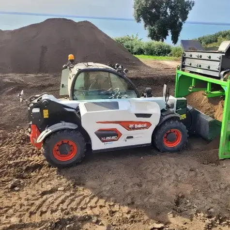 mini chargeur chenille Bretagne-5