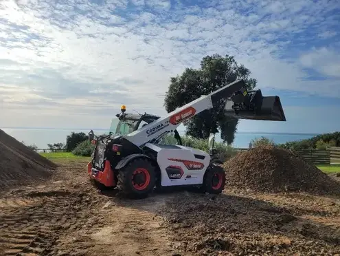 pelle à pneus à Bretagne - image 3