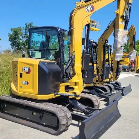 pelle à pneus à Bretagne - image 4